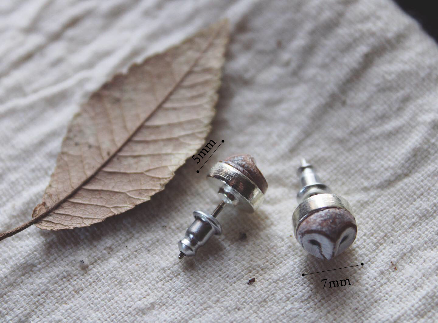 Barn Owl Face Earrings