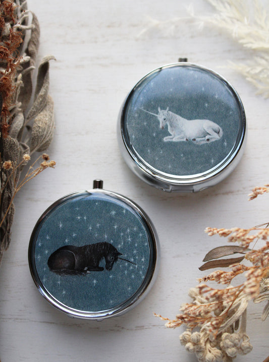 The Maker of Stars | Pocket Locket