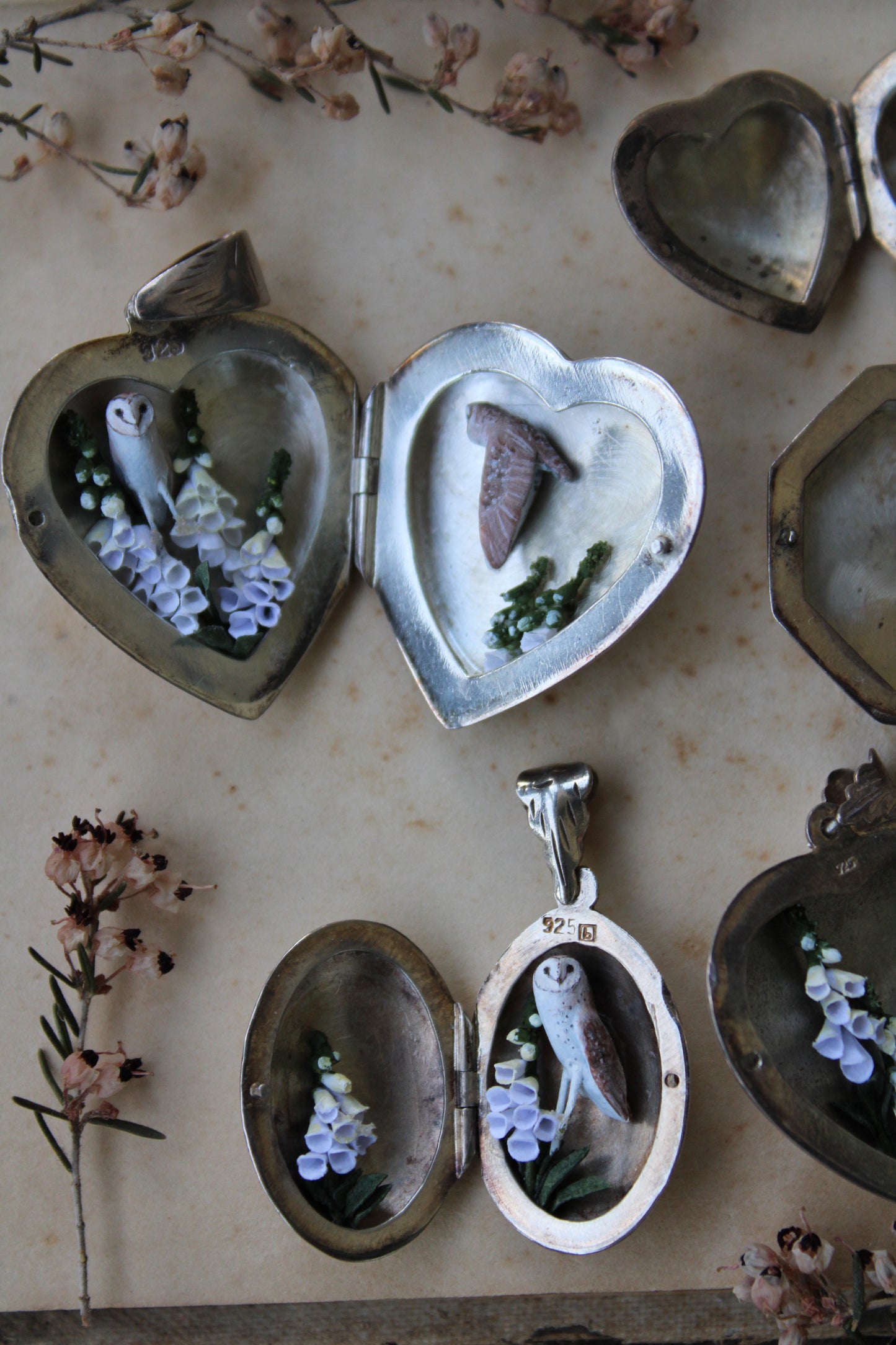 Barn Owl & White Foxgloves | Vintage Lockets