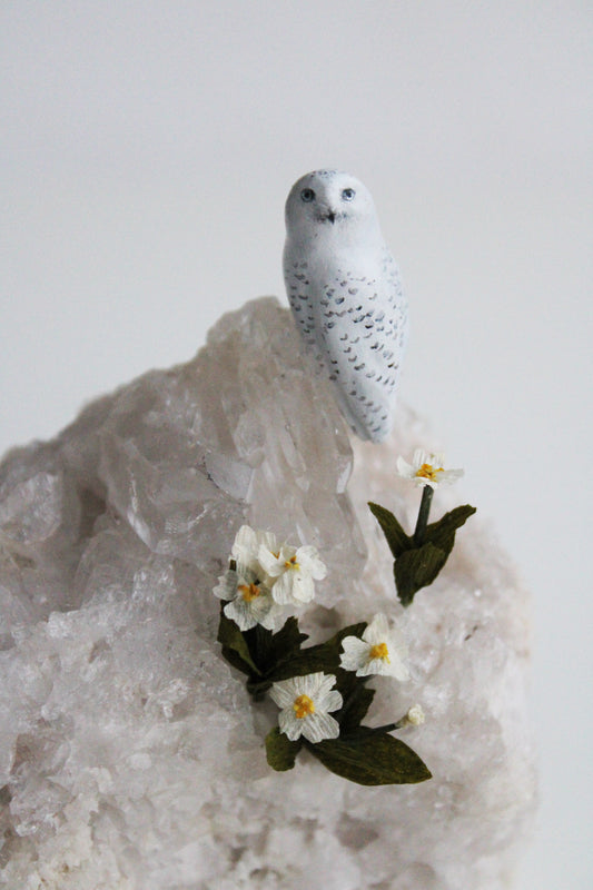 Snowy Owl & Primrose | Crystal Sculpture