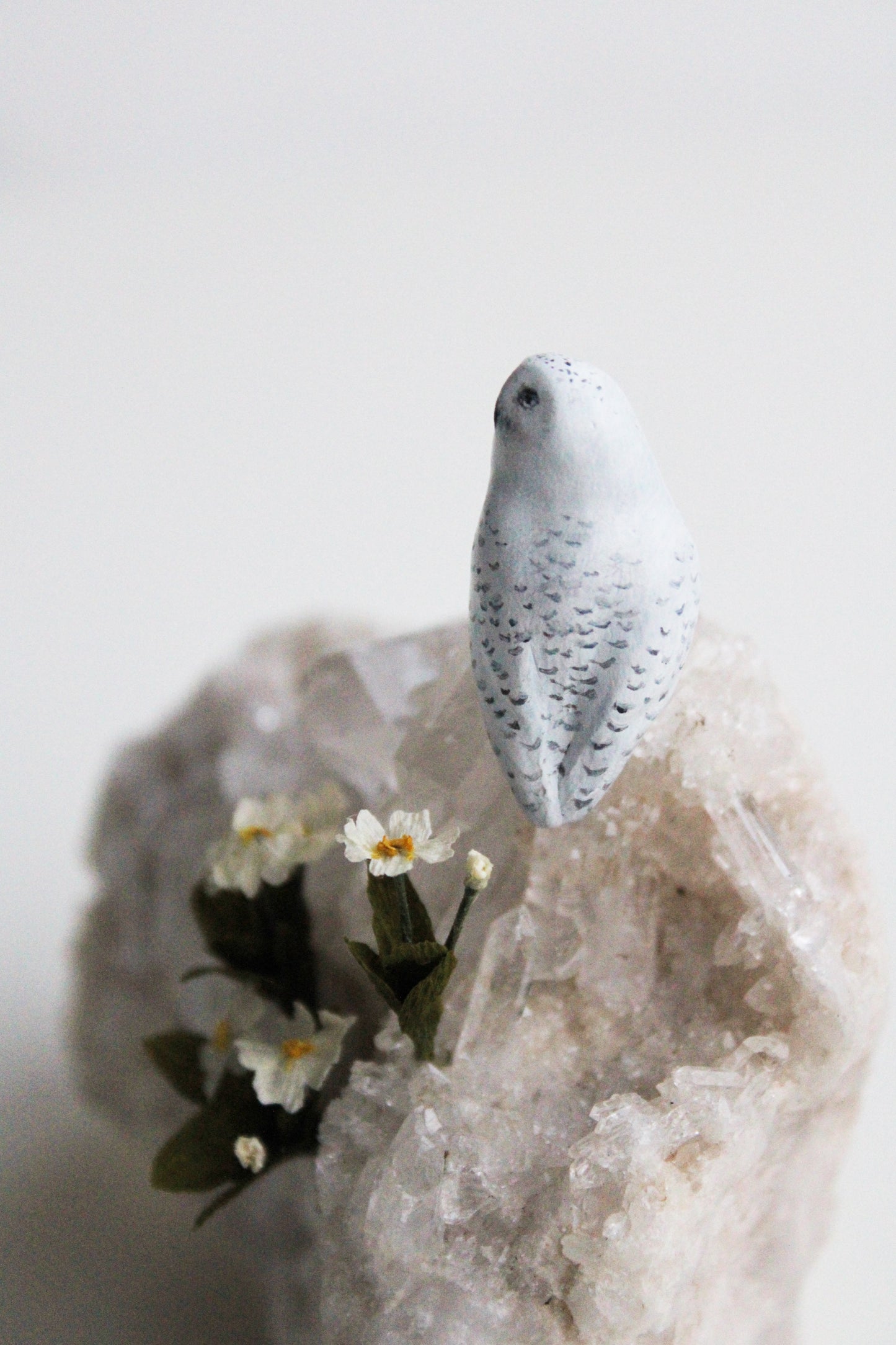 Snowy Owl & Primrose | Crystal Sculpture