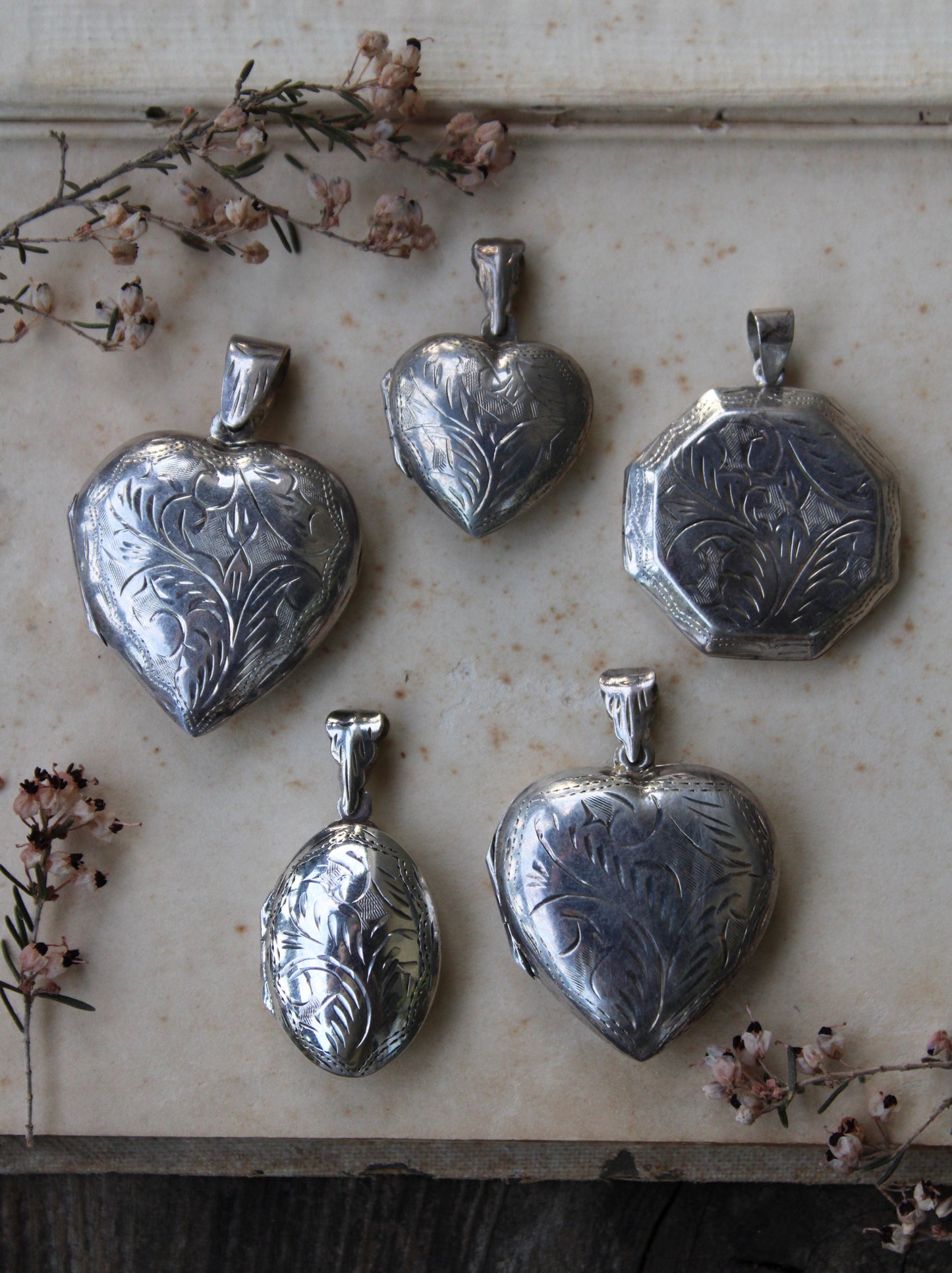 Barn Owl & White Foxgloves | Vintage Lockets