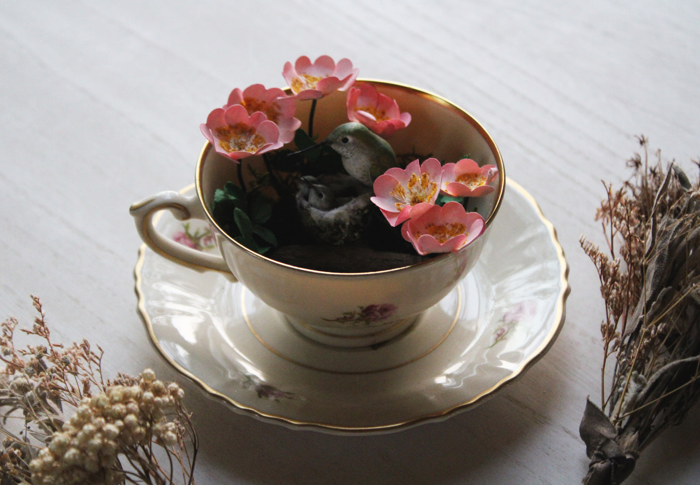 Roses & Hummingbirds | Teacup Sculpture