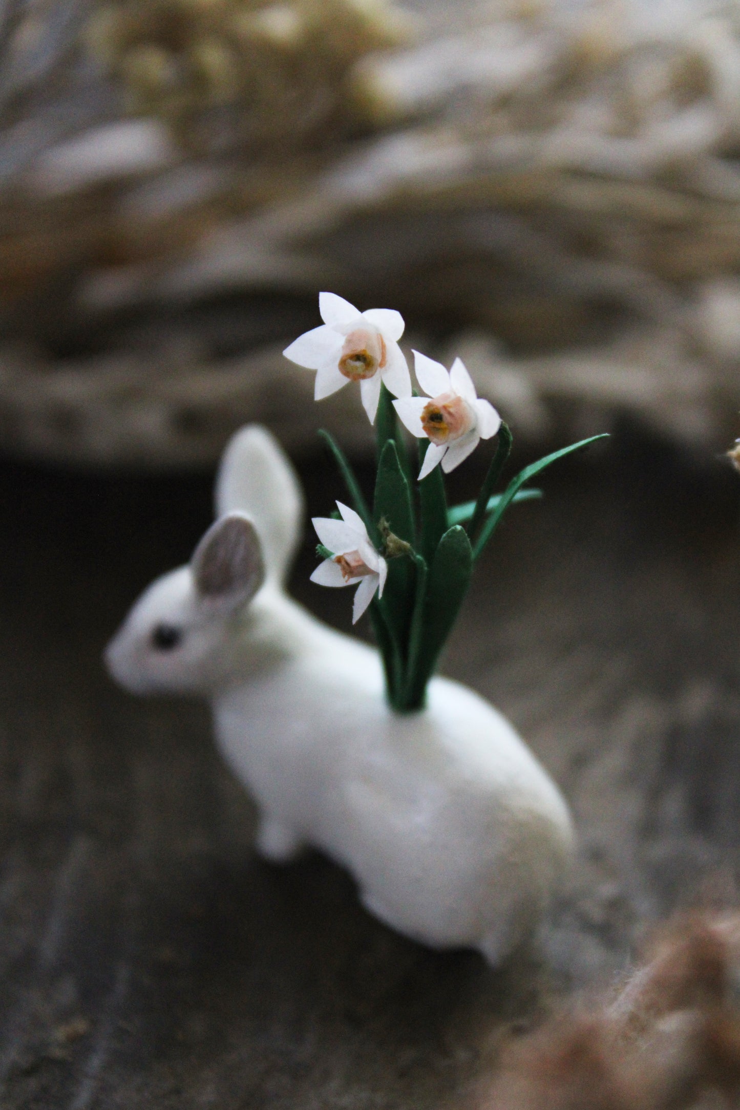 Daffodil Rabbit | Figurine