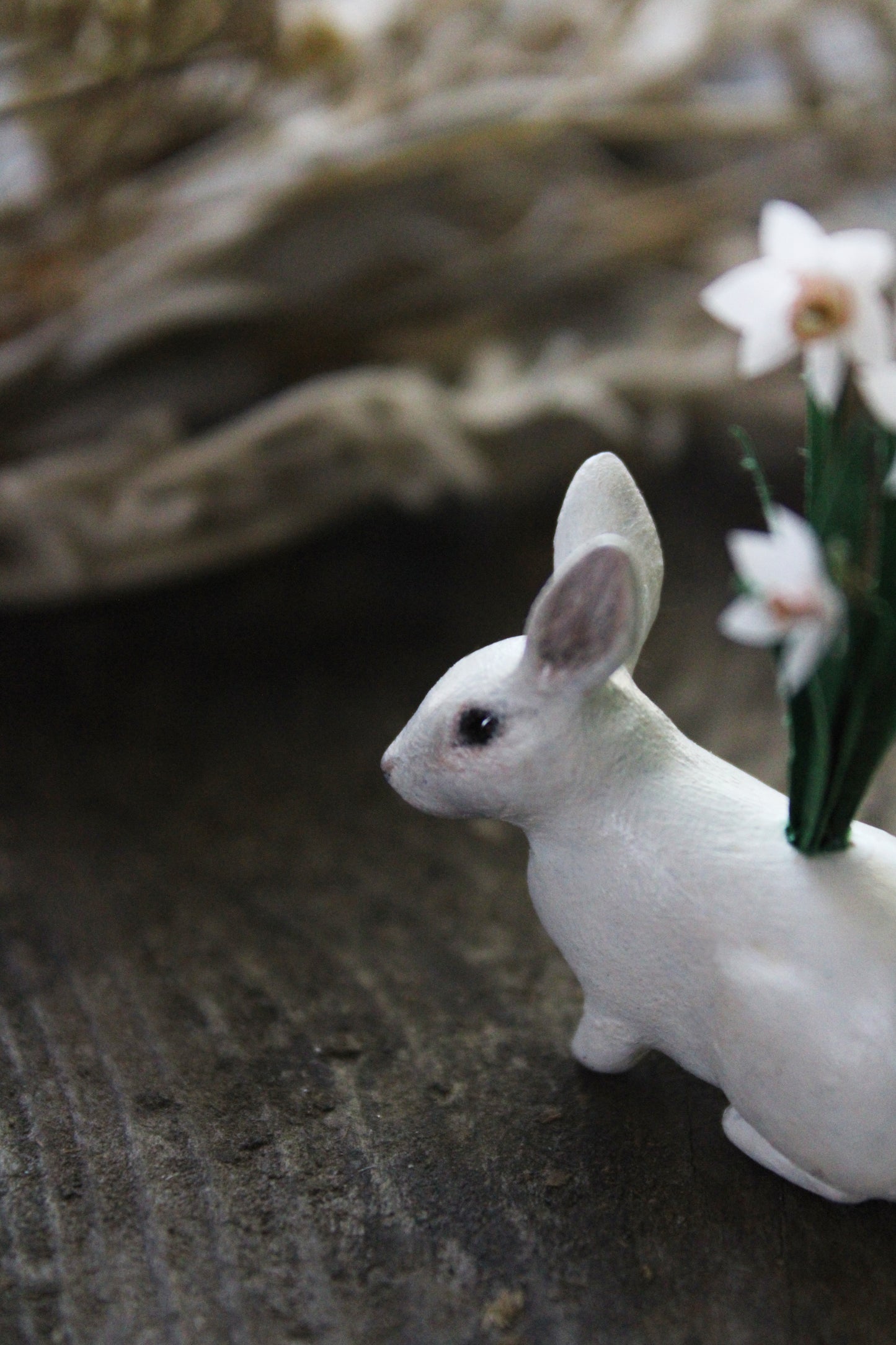 Daffodil Rabbit | Figurine