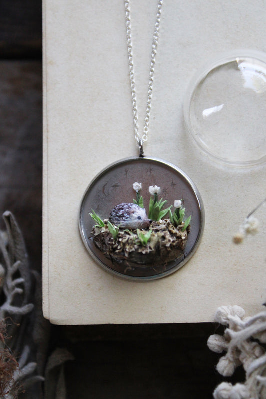 Hedgehog & Tulips | Glass Globe Necklace