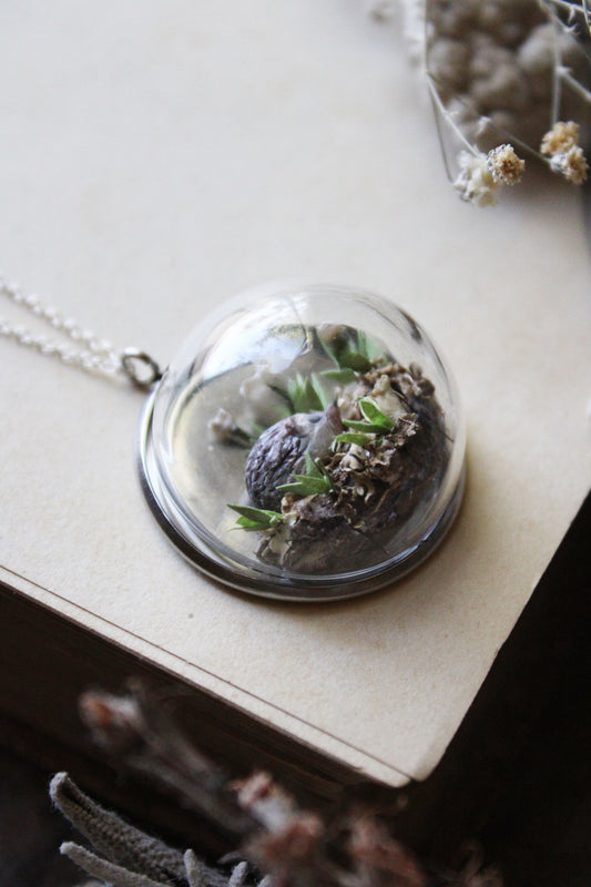 Hedgehog & Tulips | Glass Globe Necklace
