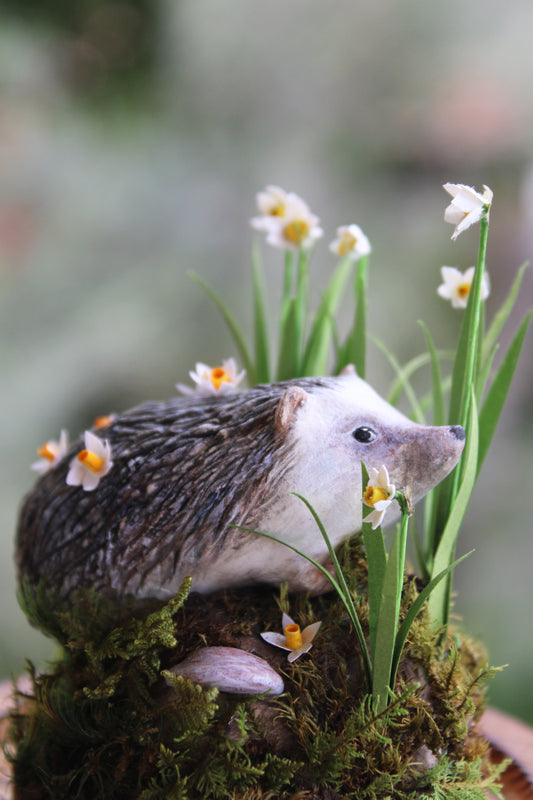 Collecting Daffodils | Glass Domed Sculpture