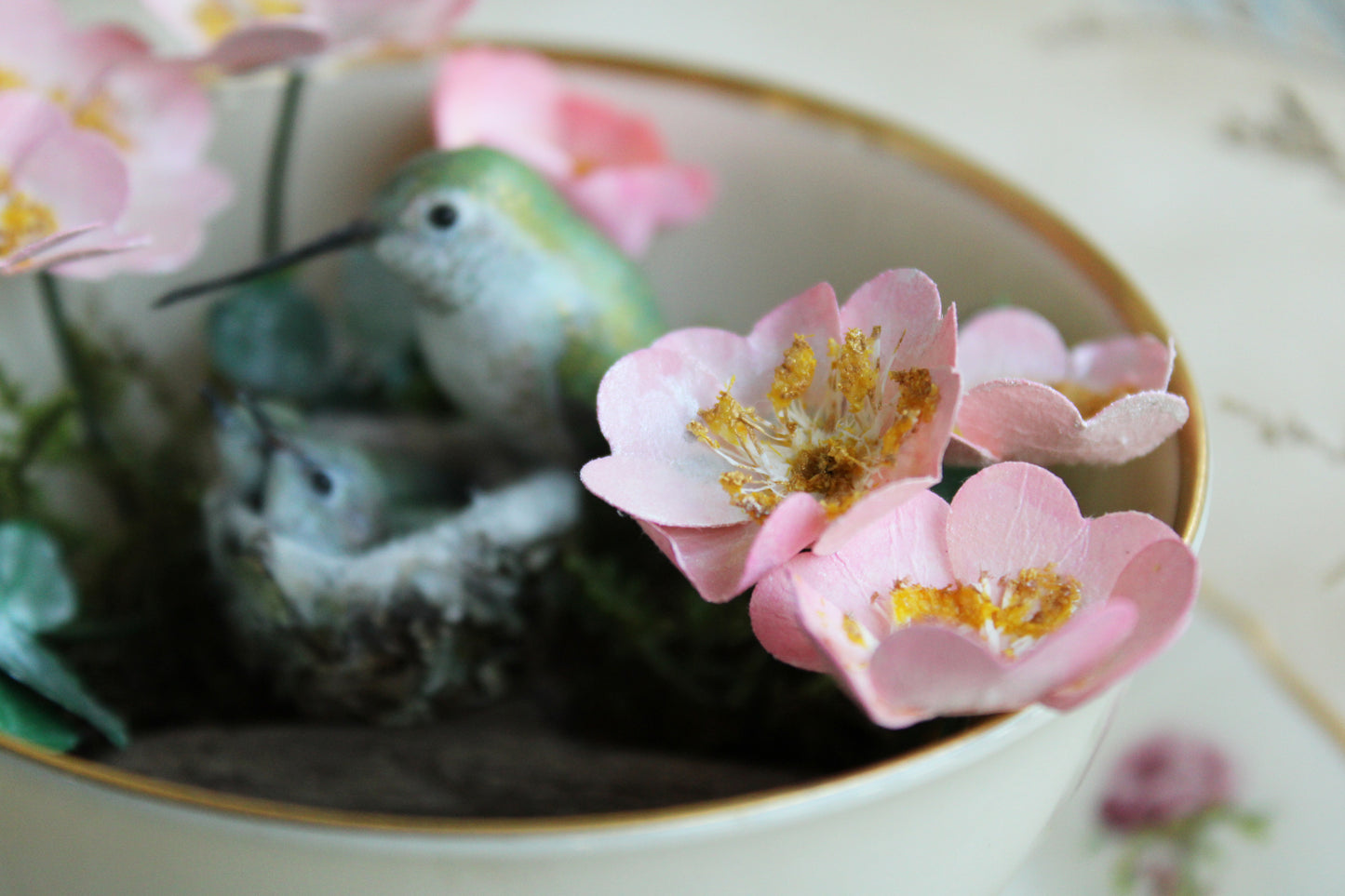Roses & Hummingbirds | Teacup Sculpture