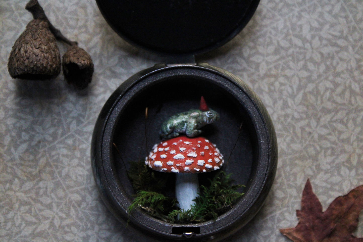 The Wizard Toad | Pocket Locket