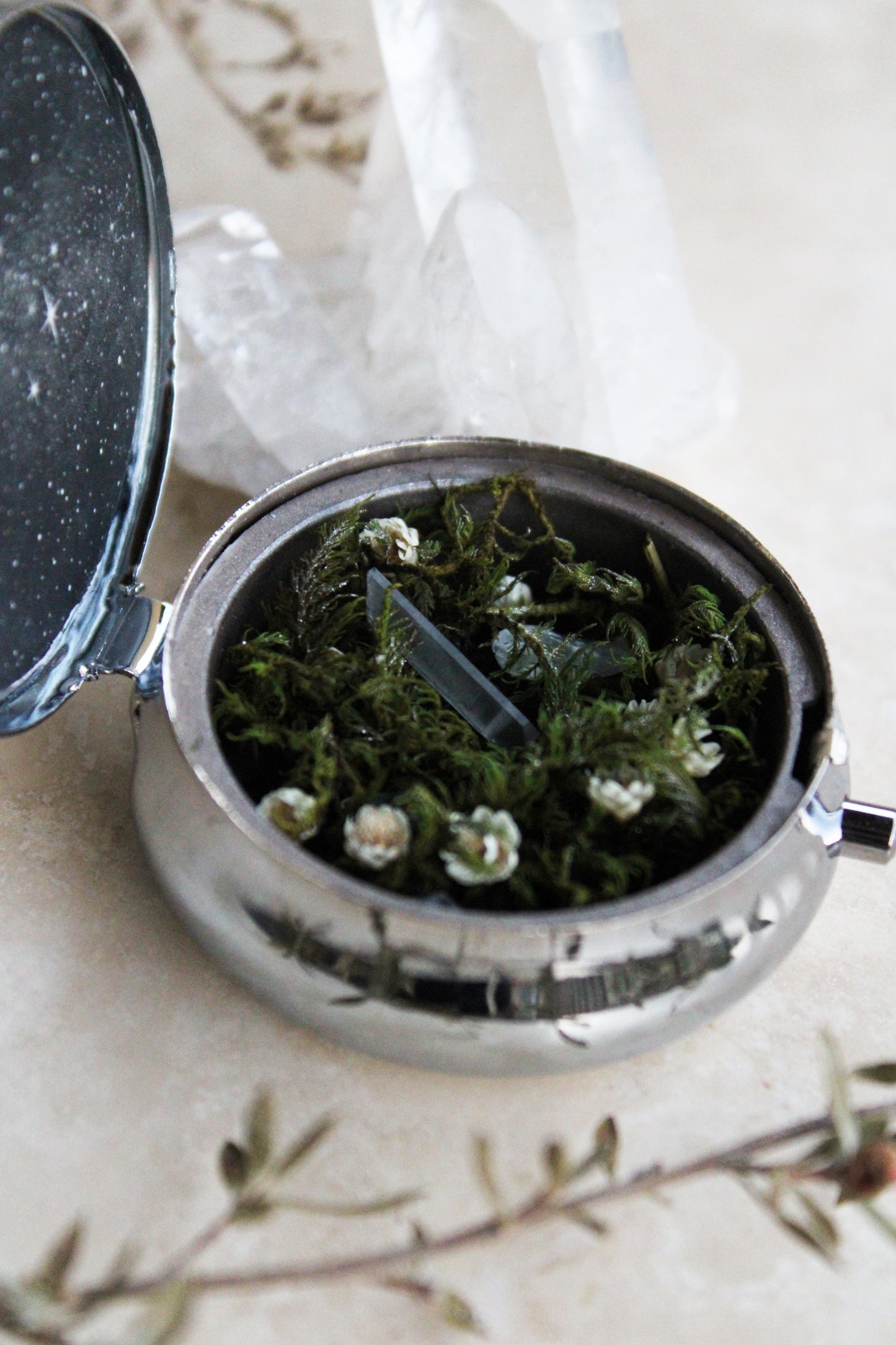 The Maker of Stars | Pocket Locket