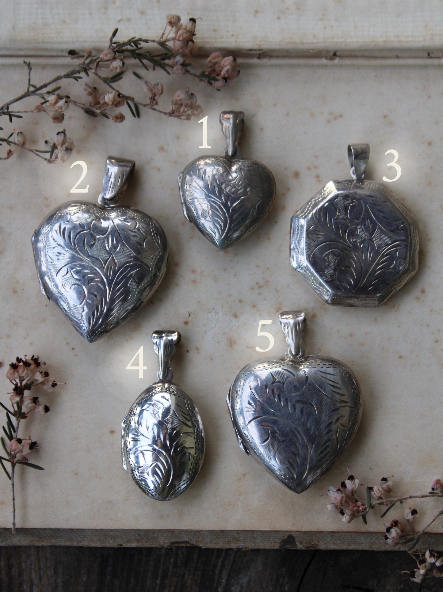 Barn Owl & White Foxgloves | Vintage Lockets